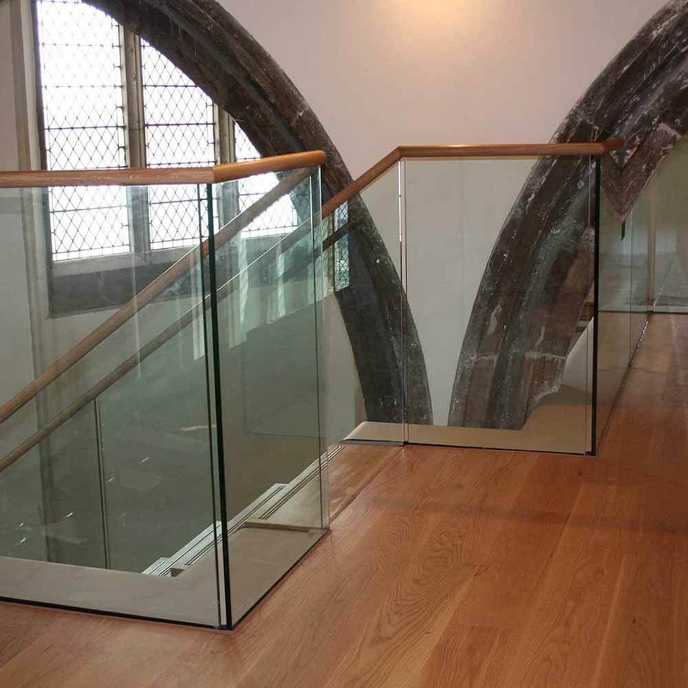 Hollow aluminum channel for glass railings - Image 7
